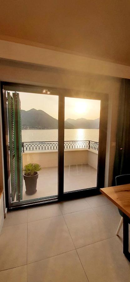 Apartments Boka Blue Dobrota Kotor Bagian luar foto